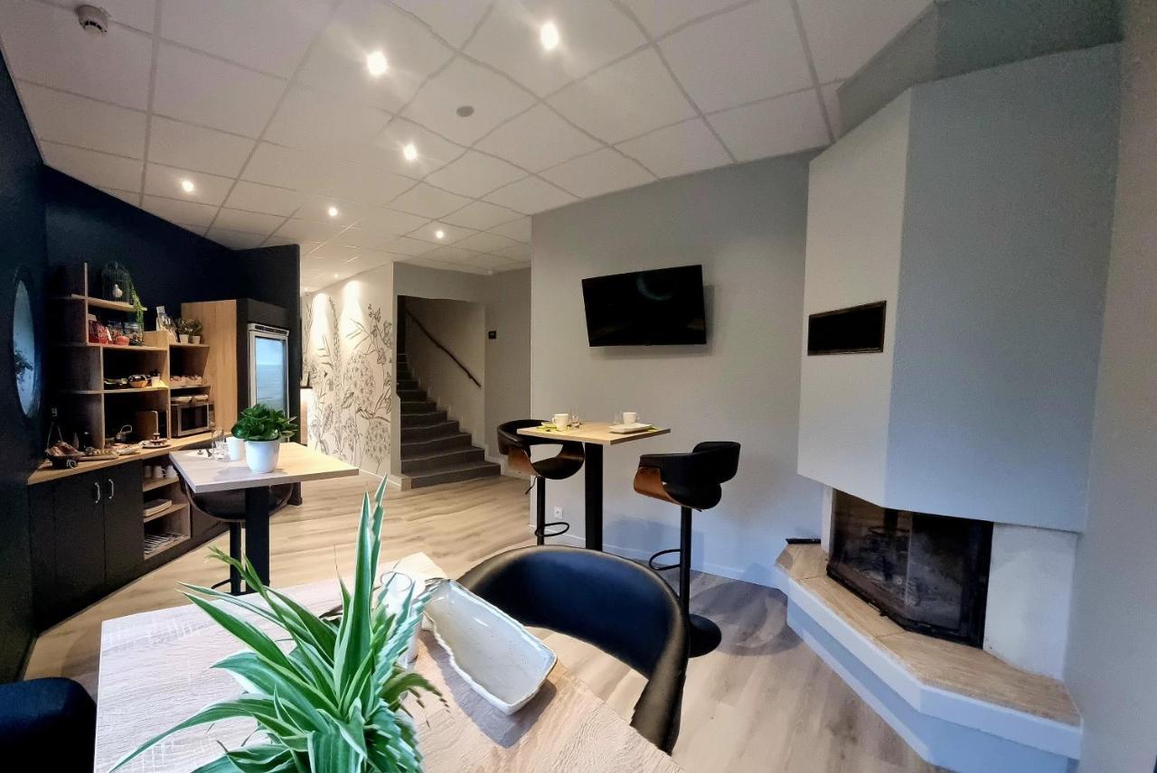 Hotel Pont De Senard Монтеґю Екстер'єр фото